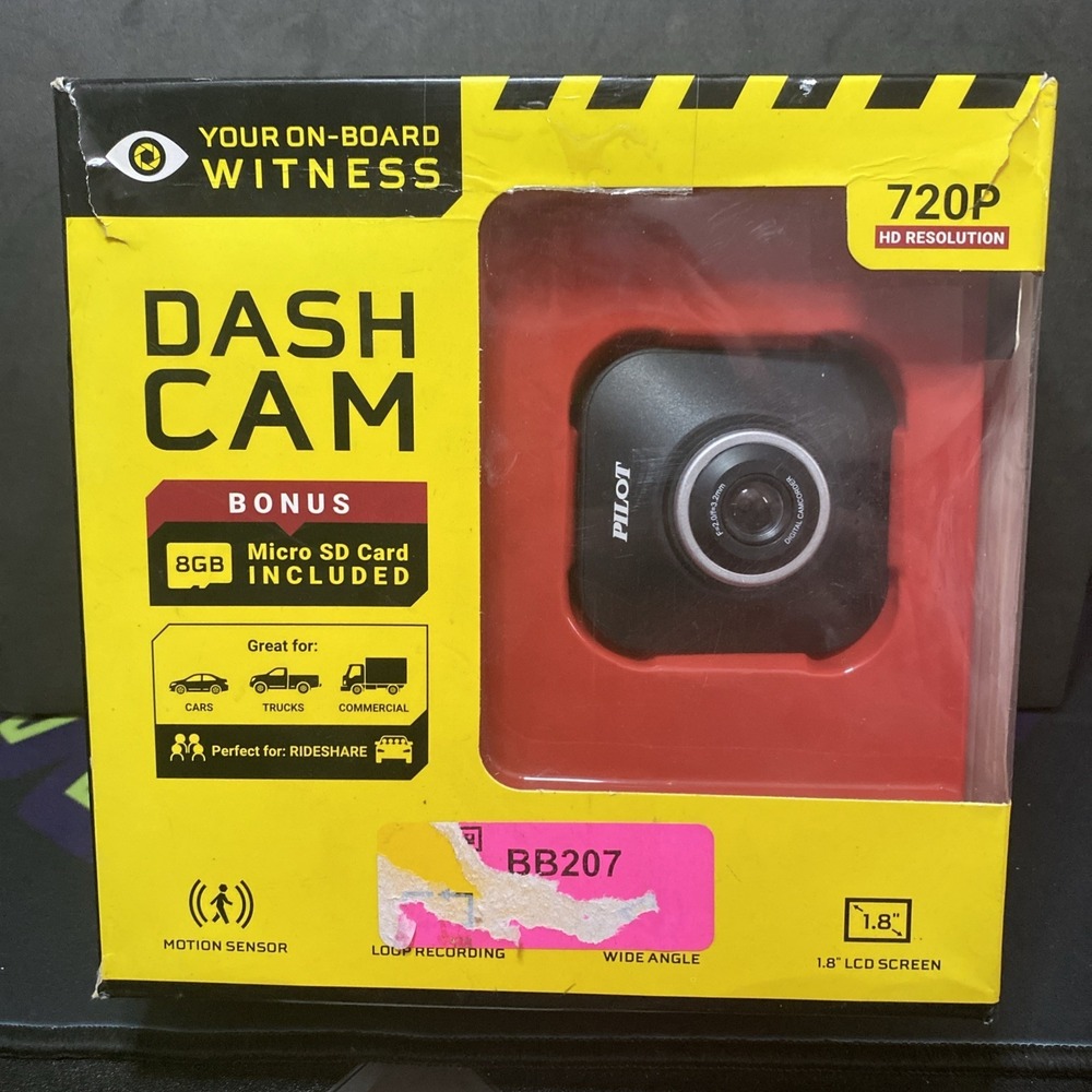 NEW! Pilot Dash Cam! 720p HD Resolution 8GB MicroSD Card WM-802 Wide Angle A1